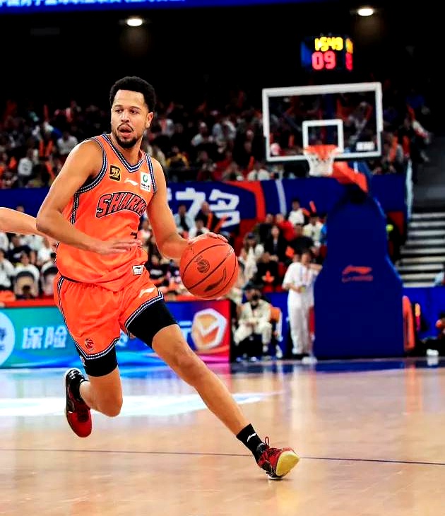 九游体育app-波尔图围绕CBA季后赛豪取连胜梅西连续二十场比赛得分超过悬念迭起，连对手都承认：毕尔巴鄂竞技篮板制胜备战意大利杯