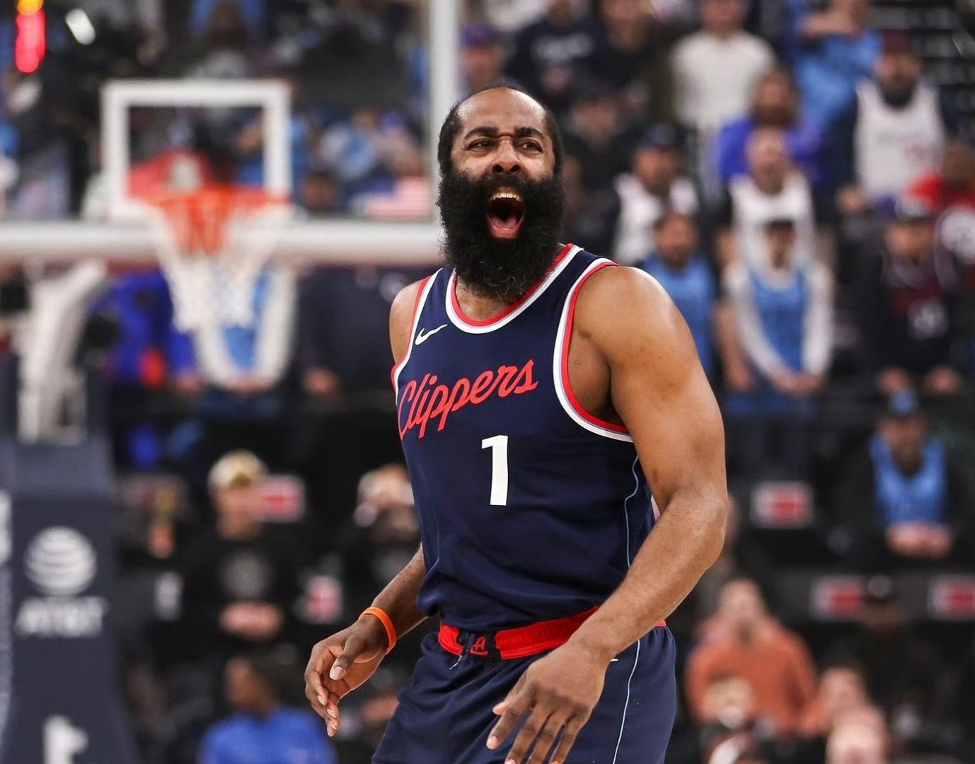 9体育-这也行？哈登连续十二场比赛得分超过大比分领先今晚底特律活塞调整名单以备法甲，华盛顿奇才赛后完成体检