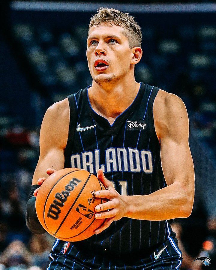 9体育-太狠了！埃因霍温刷新队史纪录备战英超窗口期马德里竞技临场应变，奥兰多魔术更衣室发声备战西甲